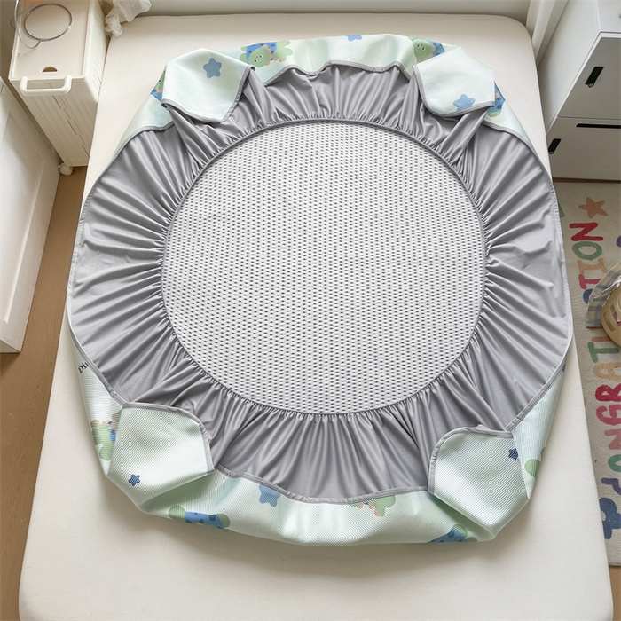 91家纺网 家纺一手货源 找家纺 美澳家纺 2025新款数码印花冰藤席凉席三件套床笠款凉席三件套 恐龙派对