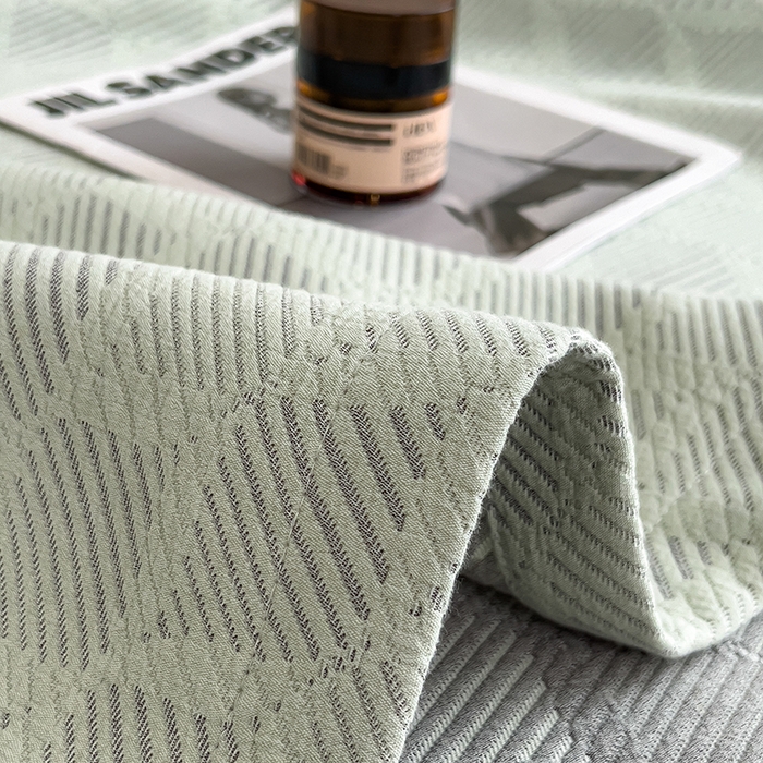 91家纺网 家纺一手货源 找家纺 世纪绒品 2025新款A类全棉纯棉三层纱多功能毛巾被盖毯床单夏被夏凉被空调被 莫奈-淡绿