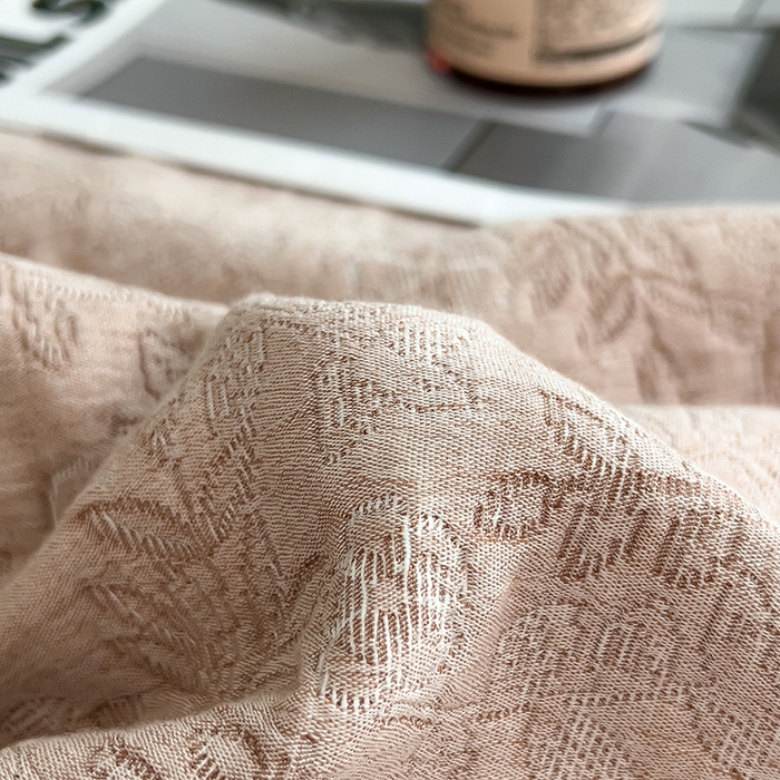 91家纺网 家纺一手货源 找家纺 世纪绒品 2025新款A类全棉纯棉三层纱多功能毛巾被盖毯床单夏被夏凉被空调被 秋韵-咖