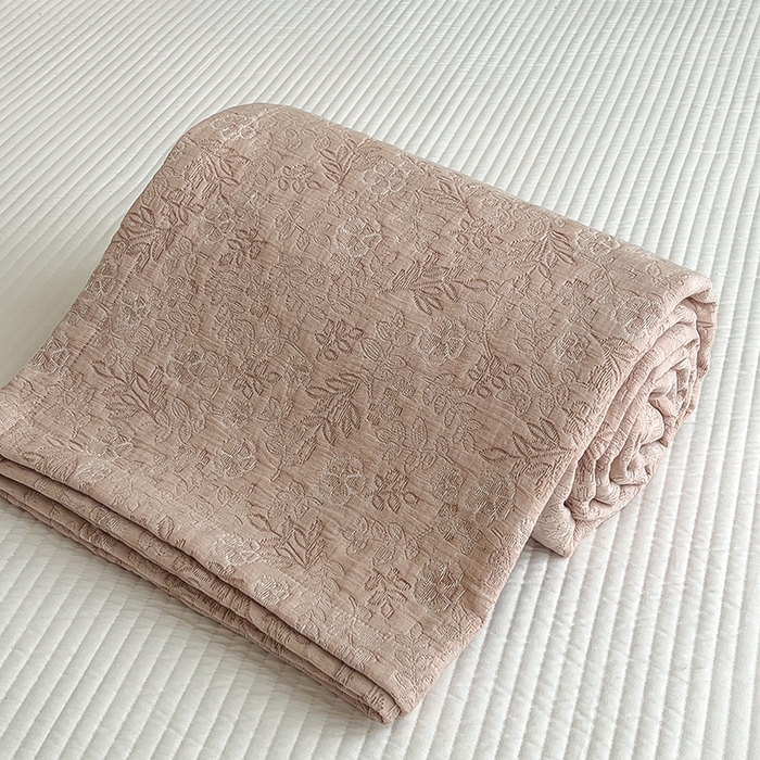 91家纺网 家纺一手货源 找家纺 世纪绒品 2025新款A类全棉纯棉三层纱多功能毛巾被盖毯床单夏被夏凉被空调被 秋韵-咖