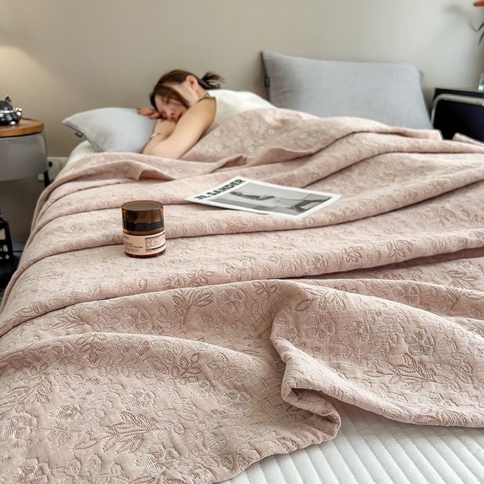 91家纺网 家纺一手货源 找家纺 世纪绒品 2025新款A类全棉纯棉三层纱多功能毛巾被盖毯床单夏被夏凉被空调被 秋韵-咖