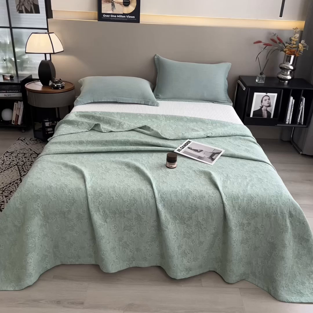 91家纺网 家纺一手货源 找家纺 世纪绒品 2025新款A类全棉纯棉三层纱多功能毛巾被盖毯床单夏被夏凉被空调被 秋韵-绿