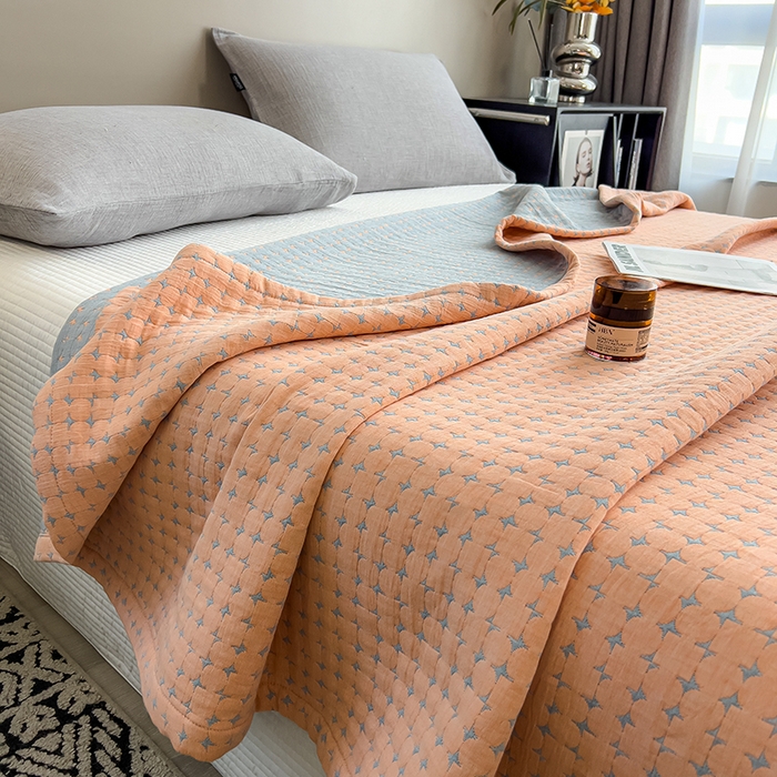 91家纺网 家纺一手货源 找家纺 世纪绒品 2025新款A类全棉纯棉三层纱多功能毛巾被盖毯床单夏被夏凉被空调被 时光-橙粉