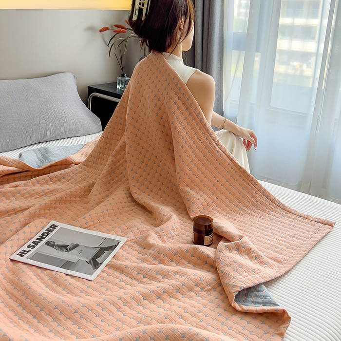 91家纺网 家纺一手货源 找家纺 世纪绒品 2025新款A类全棉纯棉三层纱多功能毛巾被盖毯床单夏被夏凉被空调被 时光-橙粉