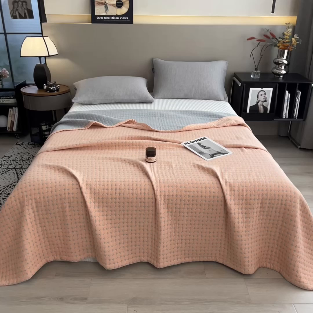 91家纺网 家纺一手货源 找家纺 世纪绒品 2025新款A类全棉纯棉三层纱多功能毛巾被盖毯床单夏被夏凉被空调被 时光-橙粉