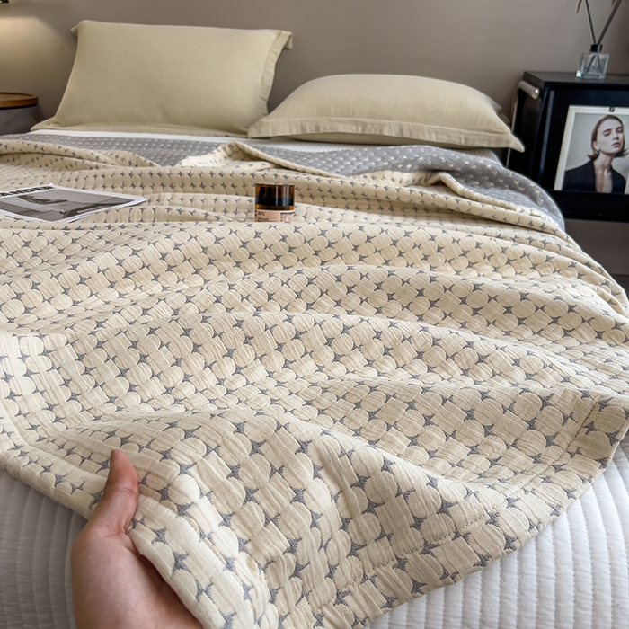 91家纺网 家纺一手货源 找家纺 世纪绒品 2025新款A类全棉纯棉三层纱多功能毛巾被盖毯床单夏被夏凉被空调被 时光-卡其