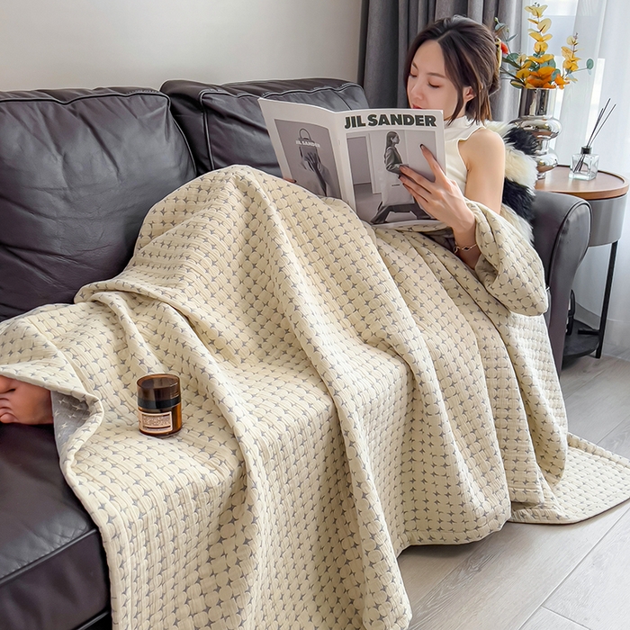 91家纺网 家纺一手货源 找家纺 世纪绒品 2025新款A类全棉纯棉三层纱多功能毛巾被盖毯床单夏被夏凉被空调被 时光-卡其