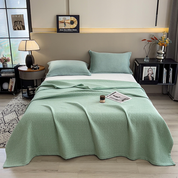 91家纺网 家纺一手货源 找家纺 世纪绒品 2025新款A类全棉纯棉三层纱多功能毛巾被盖毯床单夏被夏凉被空调被 素影-绿