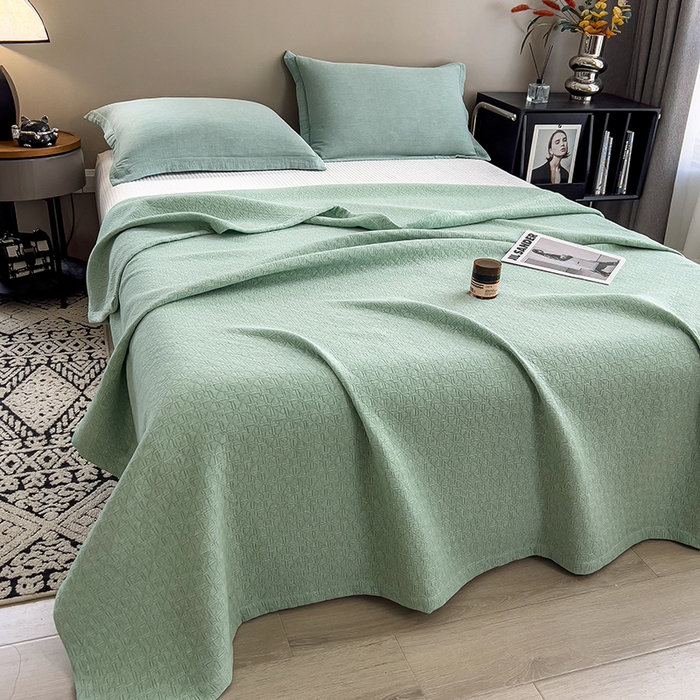 91家纺网 家纺一手货源 找家纺 世纪绒品 2025新款A类全棉纯棉三层纱多功能毛巾被盖毯床单夏被夏凉被空调被 素影-绿