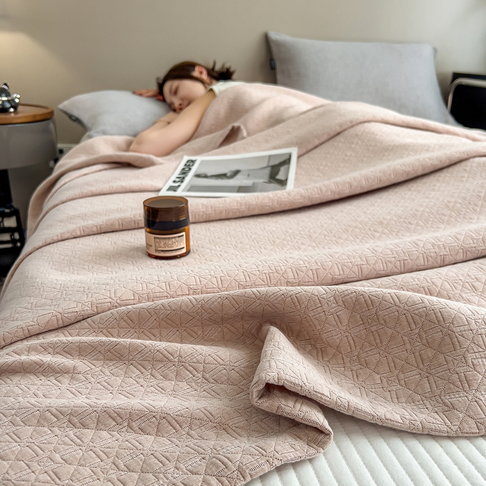 91家纺网 家纺一手货源 找家纺 世纪绒品 2025新款A类全棉纯棉三层纱多功能毛巾被盖毯床单夏被夏凉被空调被 素影-浅咖