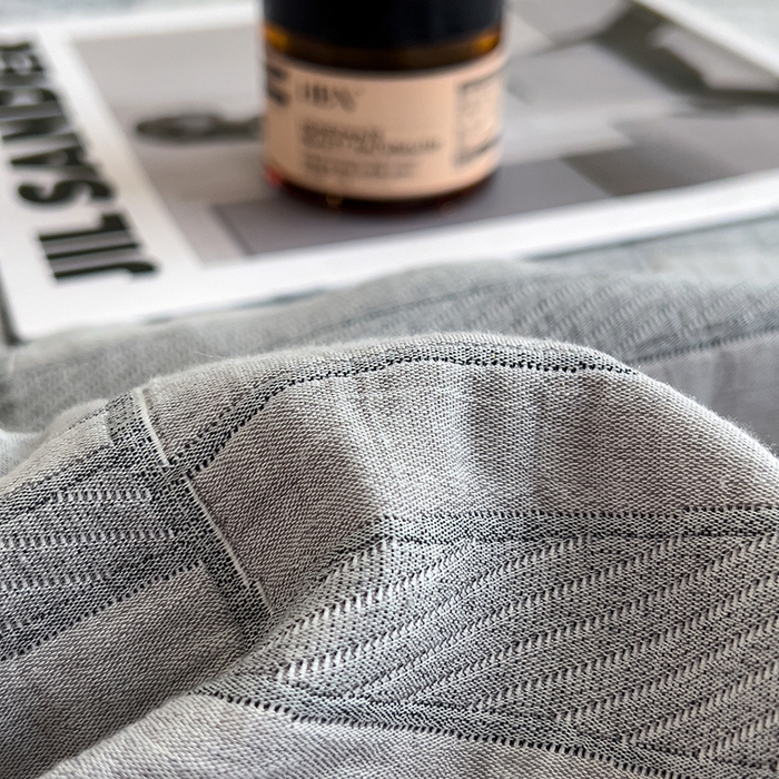 91家纺网 家纺一手货源 找家纺 世纪绒品 2025新款A类全棉纯棉三层纱多功能毛巾被盖毯床单夏被夏凉被空调被 知意-灰