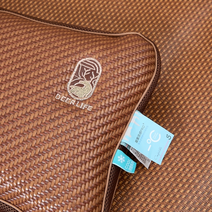 91家纺网 家纺一手货源 找家纺 （总）优波兔 2025爆款夏凉枕野山藤欧式风格高档立体枕荞麦壳枕（32x52）