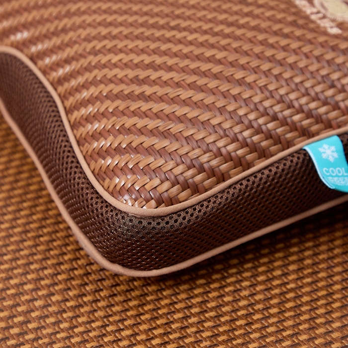 91家纺网 家纺一手货源 找家纺 （总）优波兔 2025爆款夏凉枕野山藤欧式风格高档立体枕荞麦壳枕（32x52）