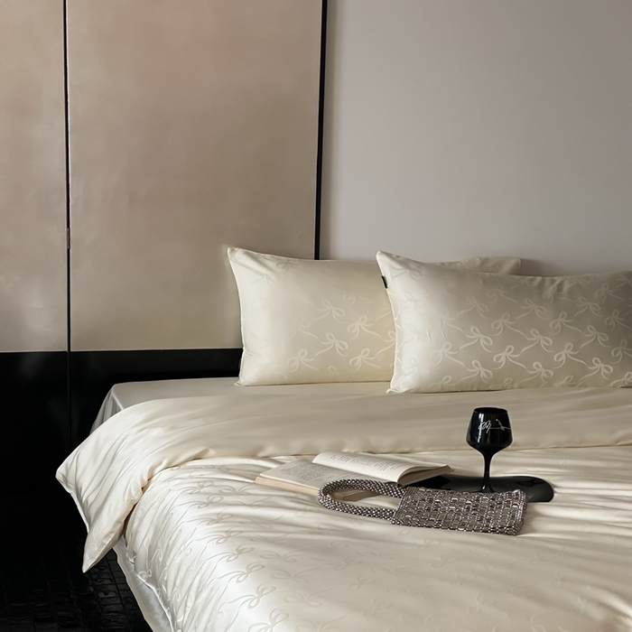 91家纺网 家纺一手货源 找家纺 玉宇阁家居 2025新款60S兰精天丝大提花四件套 半岛茶-奶油色