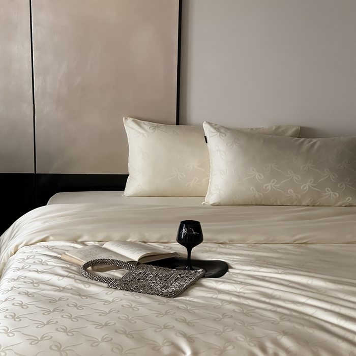 91家纺网 家纺一手货源 找家纺 玉宇阁家居 2025新款60S兰精天丝大提花四件套 半岛茶-奶油色