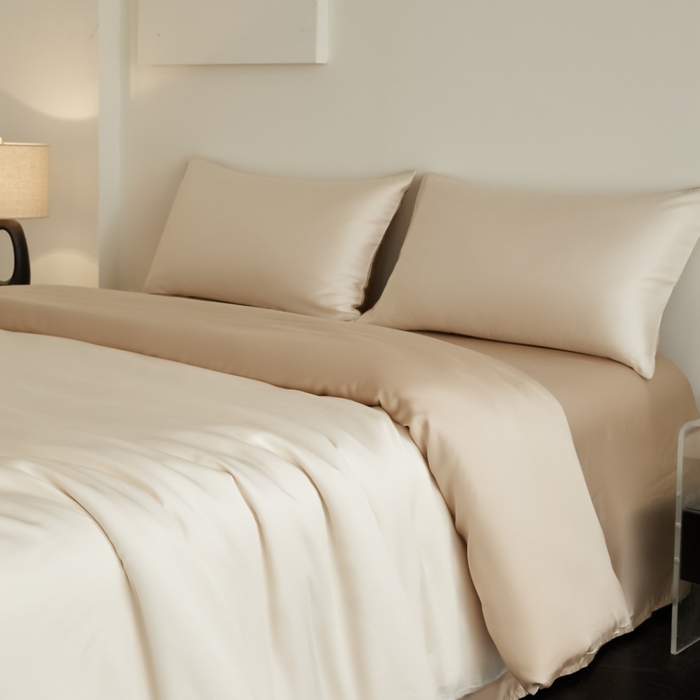 91家纺网 家纺一手货源 找家纺 ONE TWO ONE 121 2025【新款60支进口兰精天丝口袋枕款四件套】双拼四件套床上床品四件套被套床单床笠 松露白