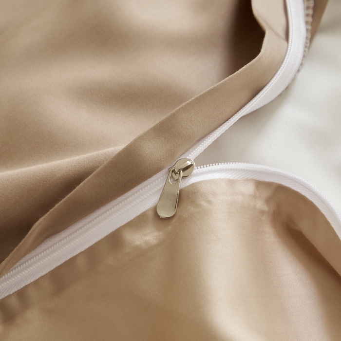 91家纺网 家纺一手货源 找家纺 ONE TWO ONE 121 2025【新款60支进口兰精天丝口袋枕款四件套】双拼四件套床上床品四件套被套床单床笠 可可棕