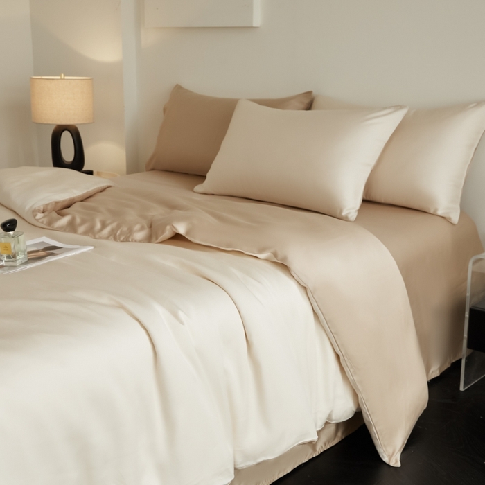 91家纺网 家纺一手货源 找家纺 ONE TWO ONE 121 2025【新款60支进口兰精天丝口袋枕款四件套】双拼四件套床上床品四件套被套床单床笠 松露白