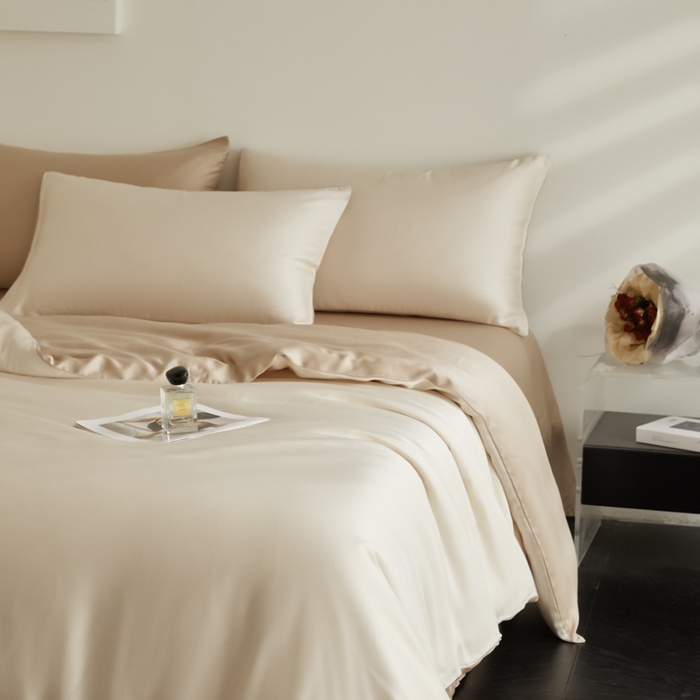 91家纺网 家纺一手货源 找家纺 ONE TWO ONE 121 2025【新款60支进口兰精天丝口袋枕款四件套】双拼四件套床上床品四件套被套床单床笠 松露白