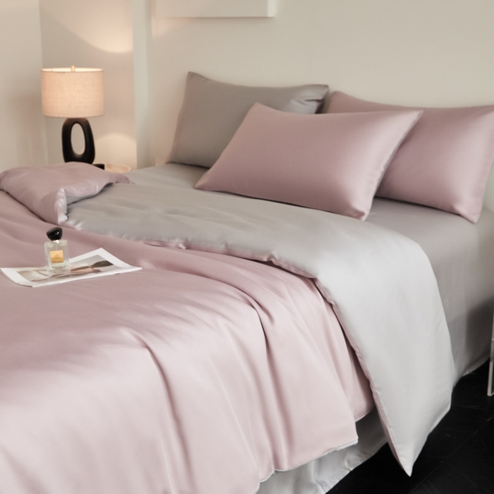 91家纺网 家纺一手货源 找家纺 ONE TWO ONE 121 2025【新款60支进口兰精天丝口袋枕款四件套】双拼四件套床上床品四件套被套床单床笠 温柔紫