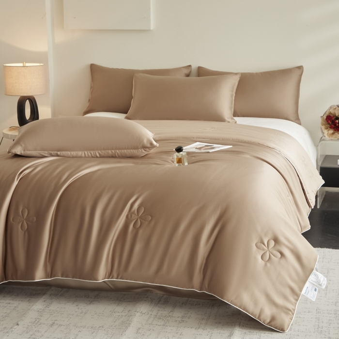 91家纺网 家纺一手货源 找家纺 （总）ONE TWO ONE 121 2025新款天丝夏被夏凉被空调被-清凉与夏系列【填充抗菌纤维有质检】