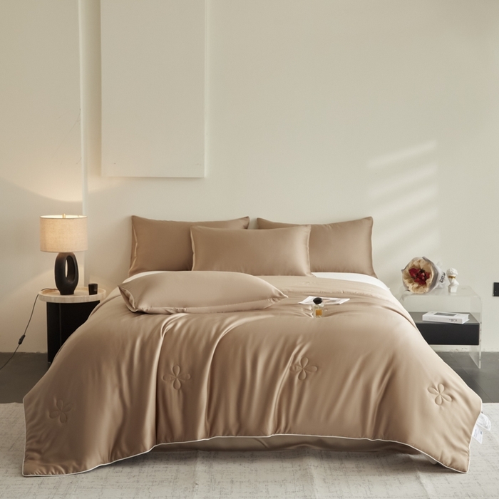 91家纺网 家纺一手货源 找家纺 （总）ONE TWO ONE 121 2025新款天丝夏被夏凉被空调被-清凉与夏系列【填充抗菌纤维有质检】