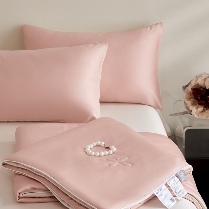 91家纺网 家纺一手货源 找家纺 ONE TWO ONE 121 2025新款天丝夏被夏凉被空调被-清凉与夏系列【填充抗菌纤维有质检】 与夏-蜜粉