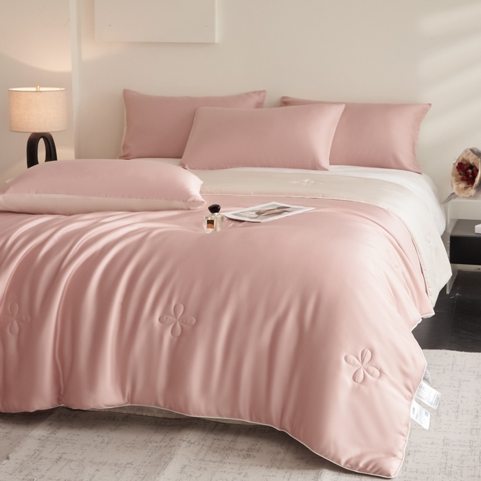 91家纺网 家纺一手货源 找家纺 ONE TWO ONE 121 2025新款天丝夏被夏凉被空调被-清凉与夏系列【填充抗菌纤维有质检】 与夏-蜜粉