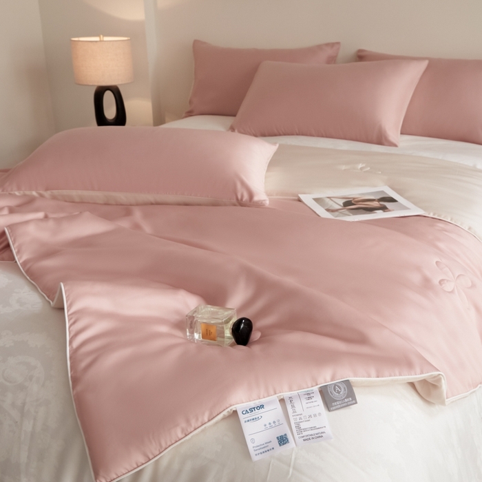 91家纺网 家纺一手货源 找家纺 ONE TWO ONE 121 2025新款天丝夏被夏凉被空调被-清凉与夏系列【填充抗菌纤维有质检】 与夏-蜜粉