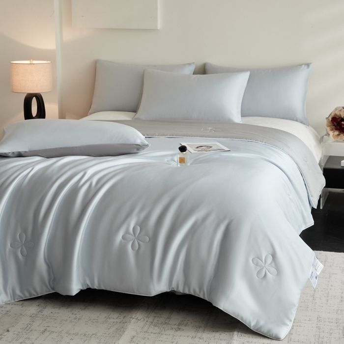 91家纺网 家纺一手货源 找家纺 ONE TWO ONE 121 2025新款天丝夏被夏凉被空调被-清凉与夏系列【填充抗菌纤维有质检】 与夏-水蓝