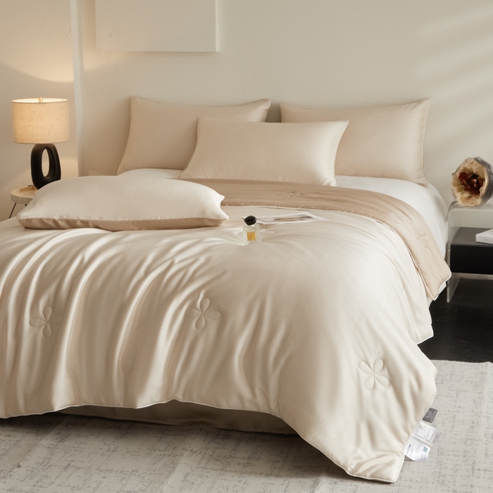 91家纺网 家纺一手货源 找家纺 ONE TWO ONE 121 2025新款天丝夏被夏凉被空调被-清凉与夏系列【填充抗菌纤维有质检】 与夏-松白