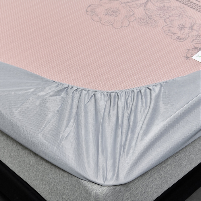 91家纺网 家纺一手货源 找家纺 小牛席业 2025新款蔷薇冷感豆豆席系列（床笠款）凉席藤席冰藤双面席冰丝席竹席凉席空调席草席三件套 粉色