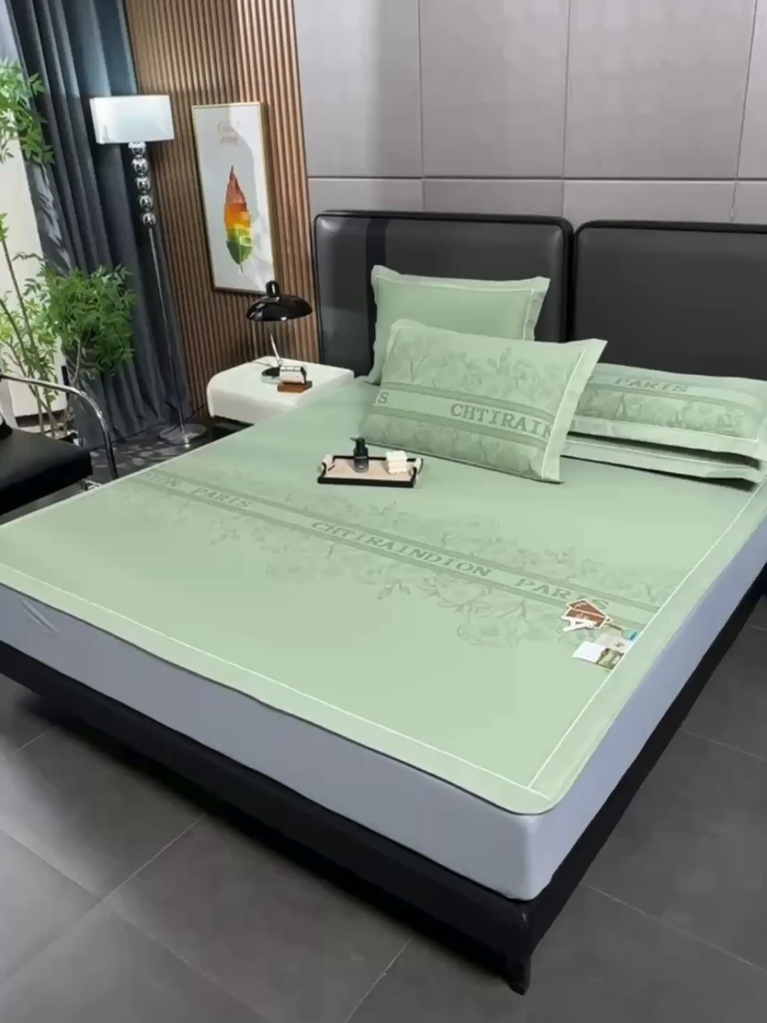 91家纺网 家纺一手货源 找家纺 小牛席业 2025新款蔷薇冷感豆豆席系列（床笠款）凉席藤席冰藤双面席冰丝席竹席凉席空调席草席三件套 绿色