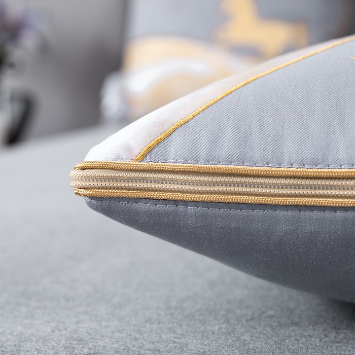 91家纺网 家纺一手货源 找家纺 照世家纺 2025新款全棉A类马上成功抱枕被 浅灰