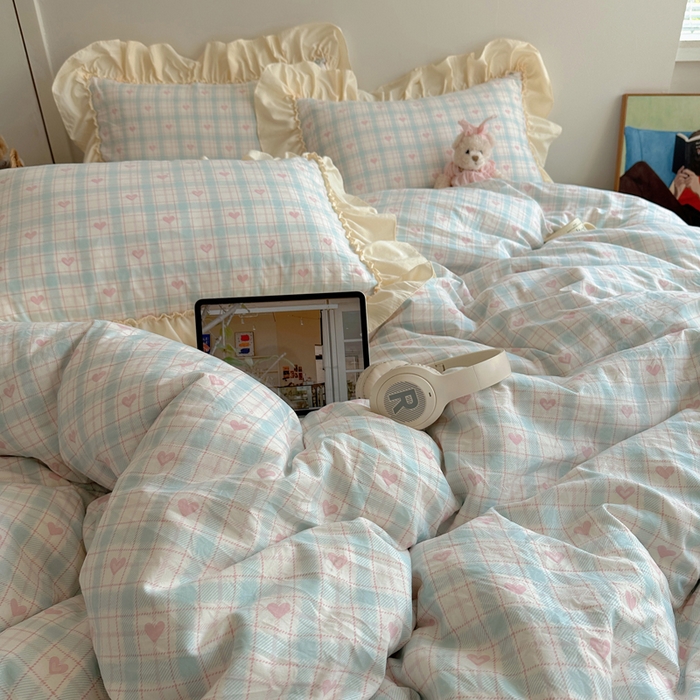 91家纺网 家纺一手货源 找家纺 盼季家纺 2025新款日韩系小碎花荷叶花边床上用品四件套 荷叶花边-南笙