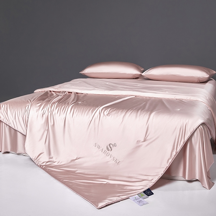 91家纺网 家纺一手货源 找家纺 桂雅居 2025新款小蚕芯呵护凉感夏被夏凉被空调被 百香粉