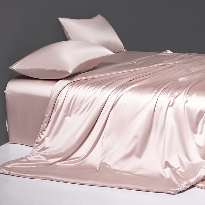 91家纺网 家纺一手货源 找家纺 桂雅居 2025新款小蚕芯呵护凉感夏被夏凉被空调被 百香粉