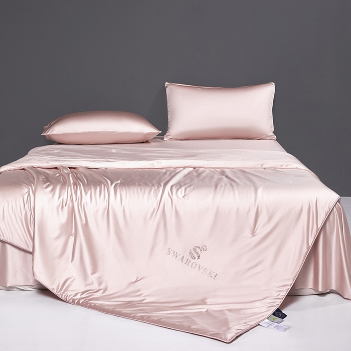 91家纺网 家纺一手货源 找家纺 桂雅居 2025新款小蚕芯呵护凉感夏被夏凉被空调被 百香粉