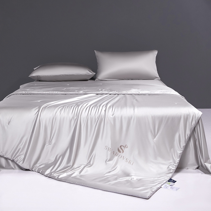 91家纺网 家纺一手货源 找家纺 桂雅居 2025新款小蚕芯呵护凉感夏被夏凉被空调被 欧洲灰