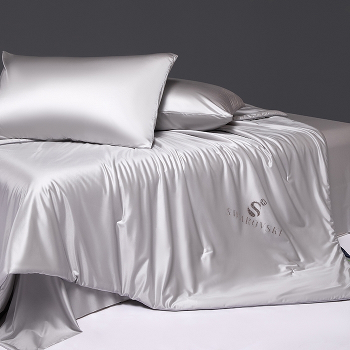 91家纺网 家纺一手货源 找家纺 桂雅居 2025新款小蚕芯呵护凉感夏被夏凉被空调被 欧洲灰