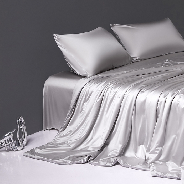 91家纺网 家纺一手货源 找家纺 桂雅居 2025新款小蚕芯呵护凉感夏被夏凉被空调被 欧洲灰