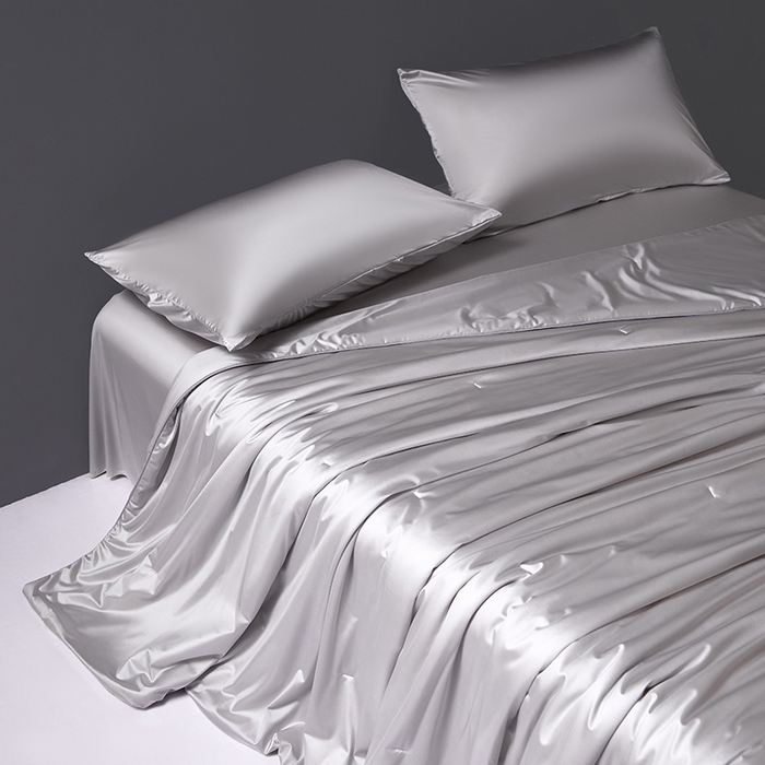 91家纺网 家纺一手货源 找家纺 桂雅居 2025新款小蚕芯呵护凉感夏被夏凉被空调被 欧洲灰