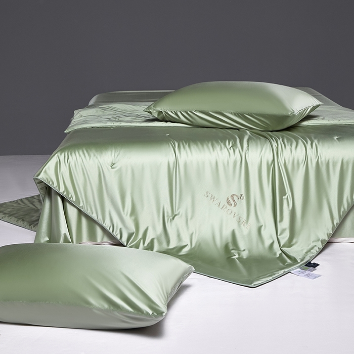 91家纺网 家纺一手货源 找家纺 桂雅居 2025新款小蚕芯呵护凉感夏被夏凉被空调被 箬竹绿