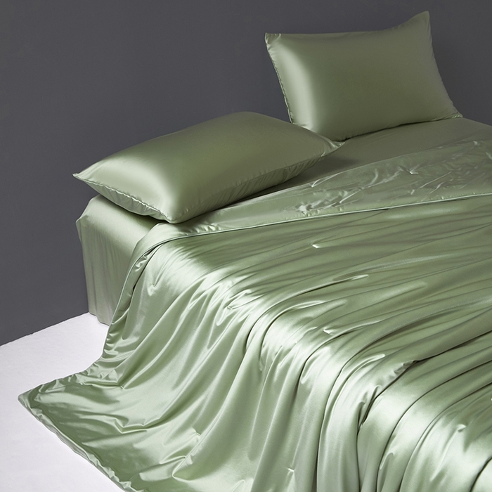 91家纺网 家纺一手货源 找家纺 桂雅居 2025新款小蚕芯呵护凉感夏被夏凉被空调被 箬竹绿