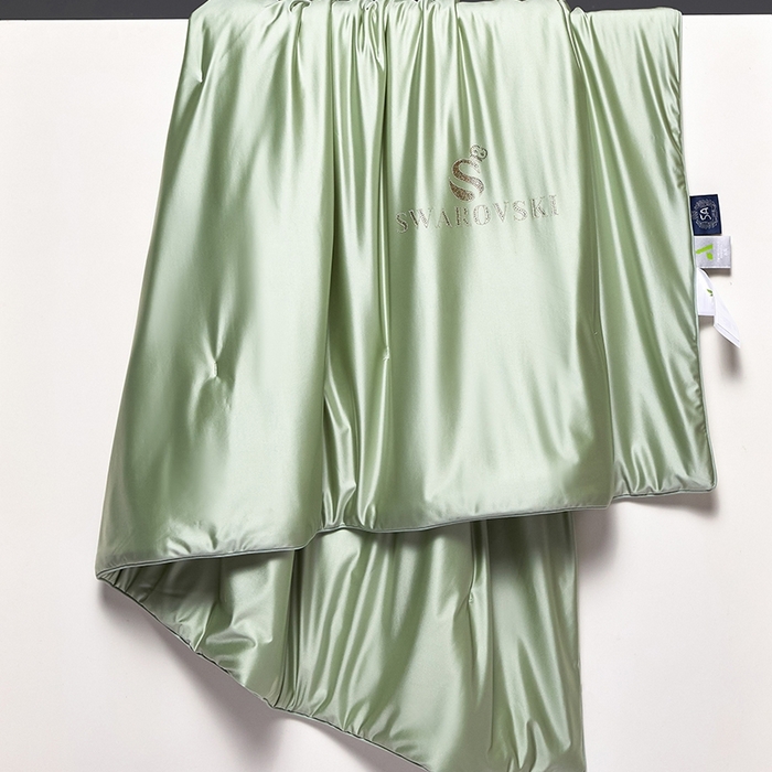 91家纺网 家纺一手货源 找家纺 桂雅居 2025新款小蚕芯呵护凉感夏被夏凉被空调被 箬竹绿