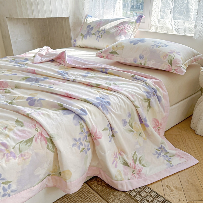 91家纺网 家纺一手货源 找家纺 晨希家居 2025春夏新款全棉纯棉印花夏被夏凉被空调被 花间寻梦