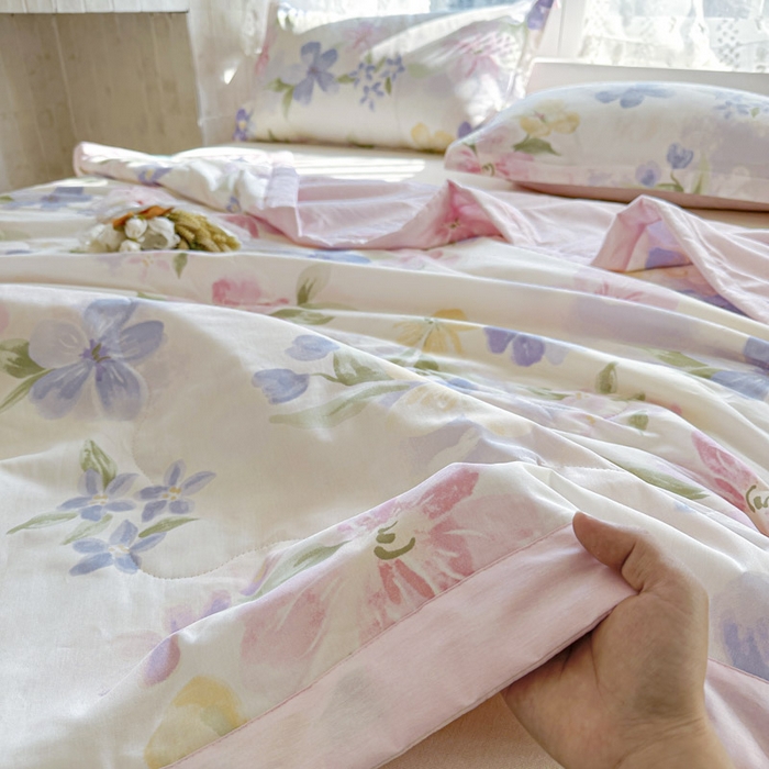 91家纺网 家纺一手货源 找家纺 晨希家居 2025春夏新款全棉纯棉印花夏被夏凉被空调被 花间寻梦