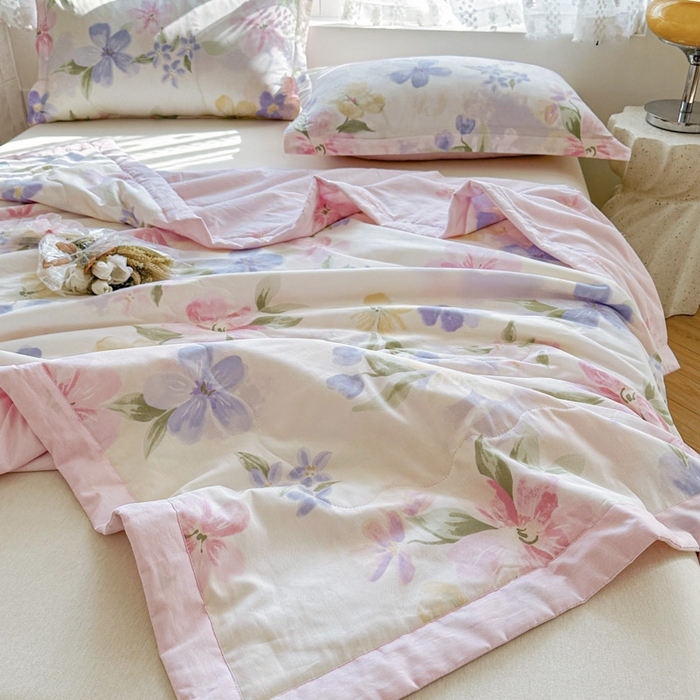 91家纺网 家纺一手货源 找家纺 晨希家居 2025春夏新款全棉纯棉印花夏被夏凉被空调被 花间寻梦