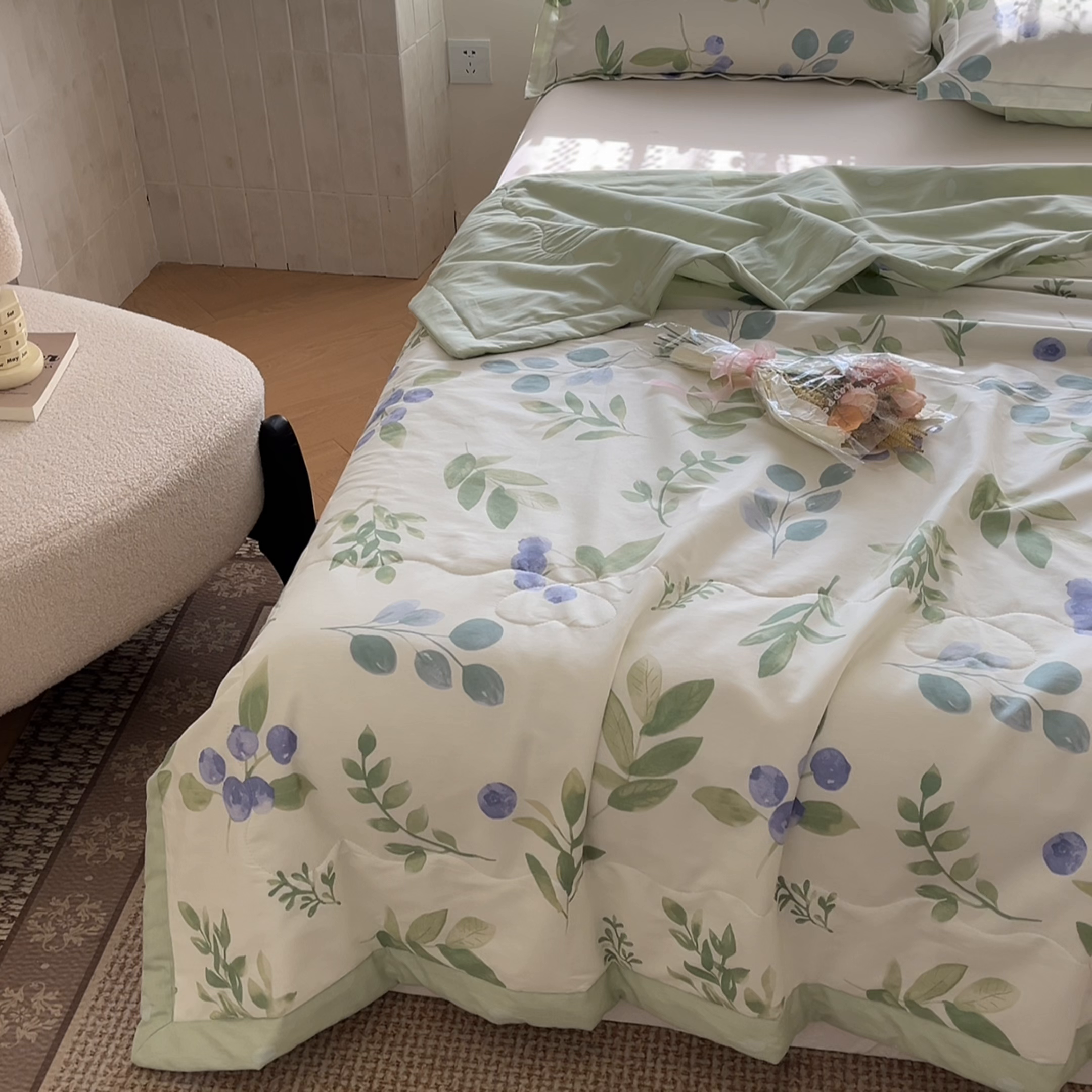 91家纺网 家纺一手货源 找家纺 晨希家居 2025春夏新款全棉纯棉印花夏被夏凉被空调被 春意盎然