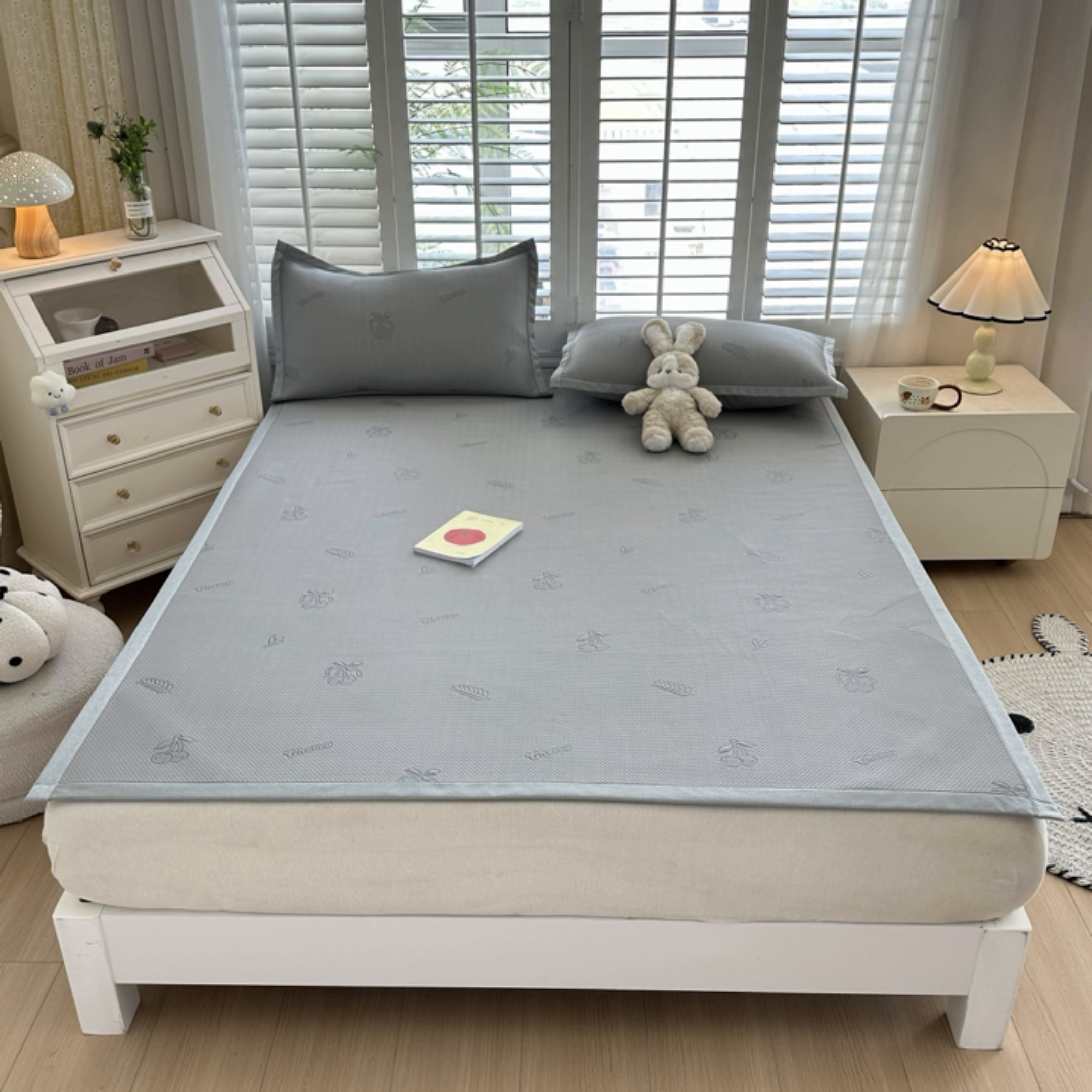 91家纺网 家纺一手货源 找家纺 （总）春妮家纺 2025新款A类PE提花软席凉感冰豆豆凉席席子凉席